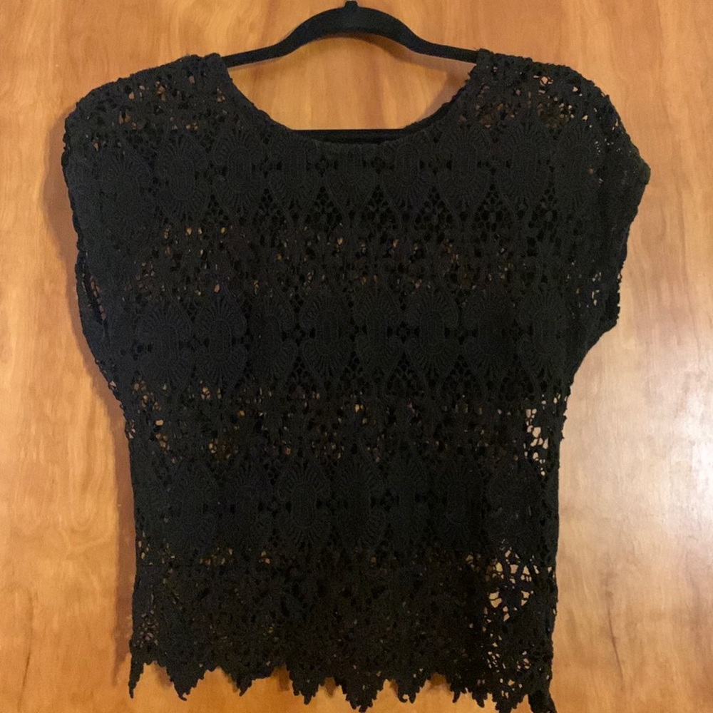 Bebe lace top